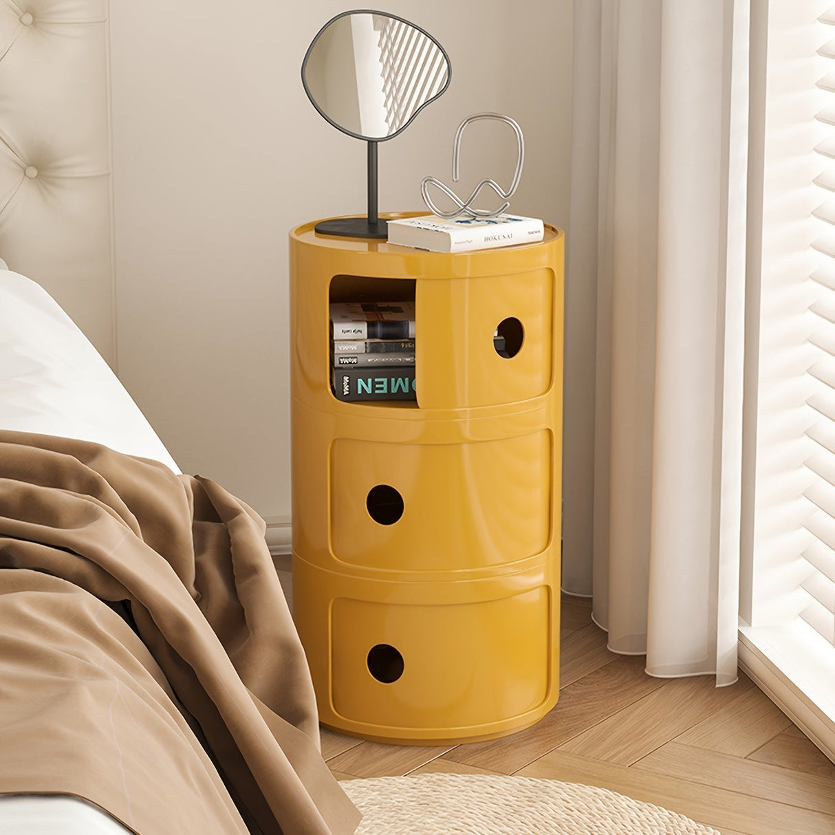 Sängbord med runda plastförvaringslådor Carvallo