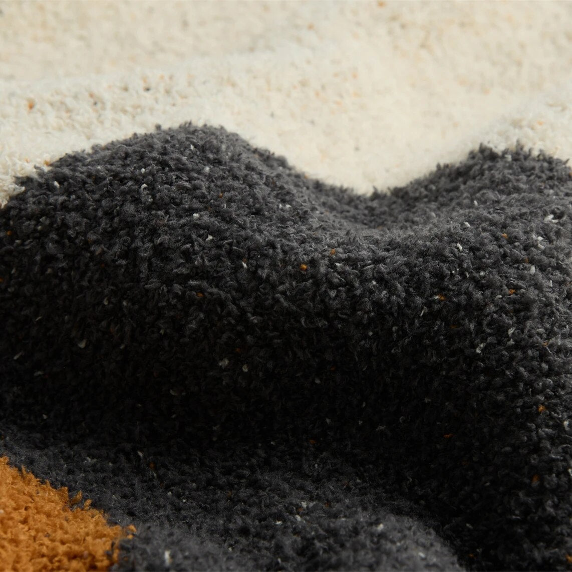 Supermjuk mysig blommönstrad filt för ultimat komfort Carvallo