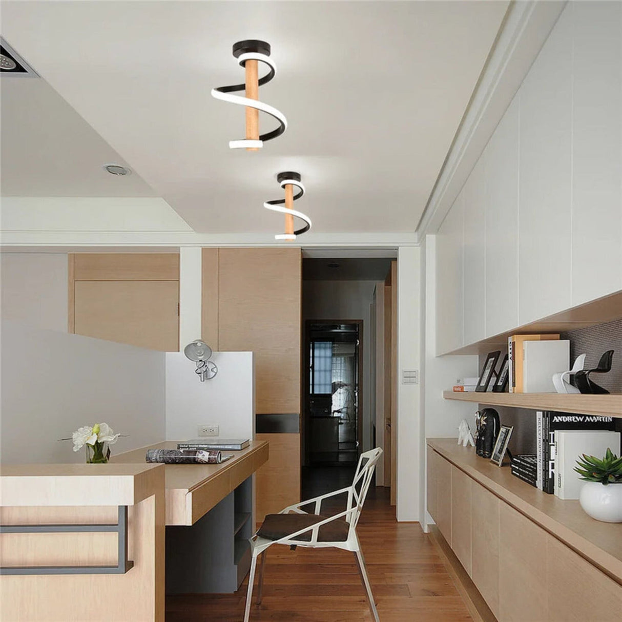 RusticLuxe - Stylish tree pendant lamp with warm glow for cozy indoor and outdoor environments Carvallo