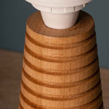 NordicGlow - Träbordslampa med Fälld Fot och Tyglampa Carvallo