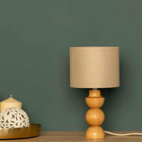 LumiWood – Trä Bordslampa med Tygskärm, Skandinavisk Nattbordslampa Carvallo