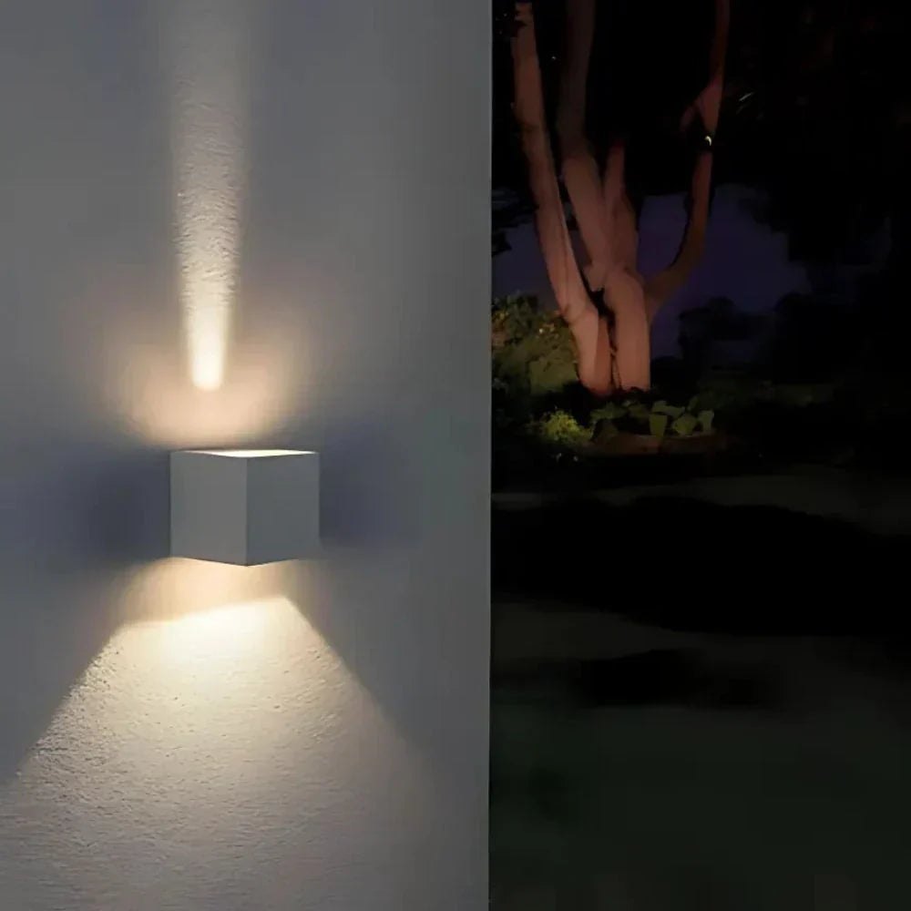 Vägglampa Svart Aluminium Justerbar Kub LED Carvallo