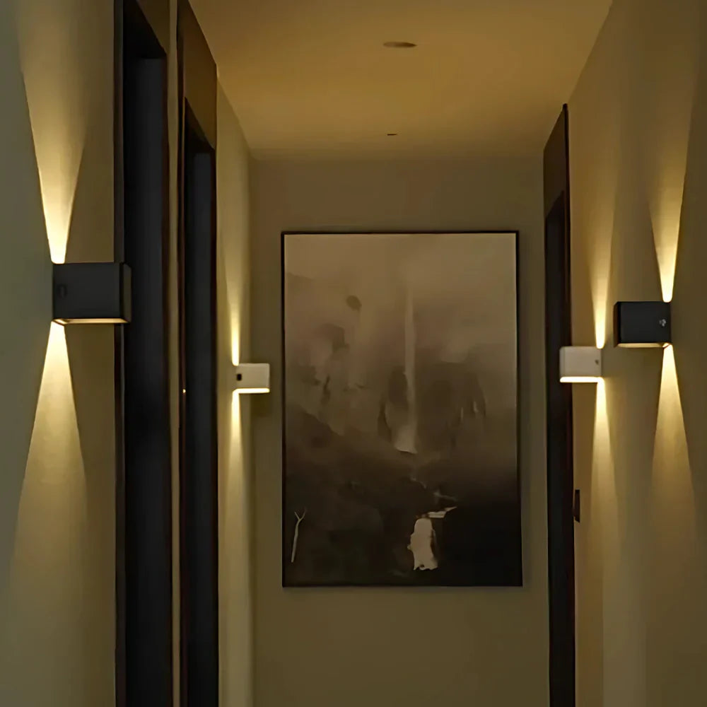 Vägglampa Svart Aluminium Justerbar Kub LED Carvallo