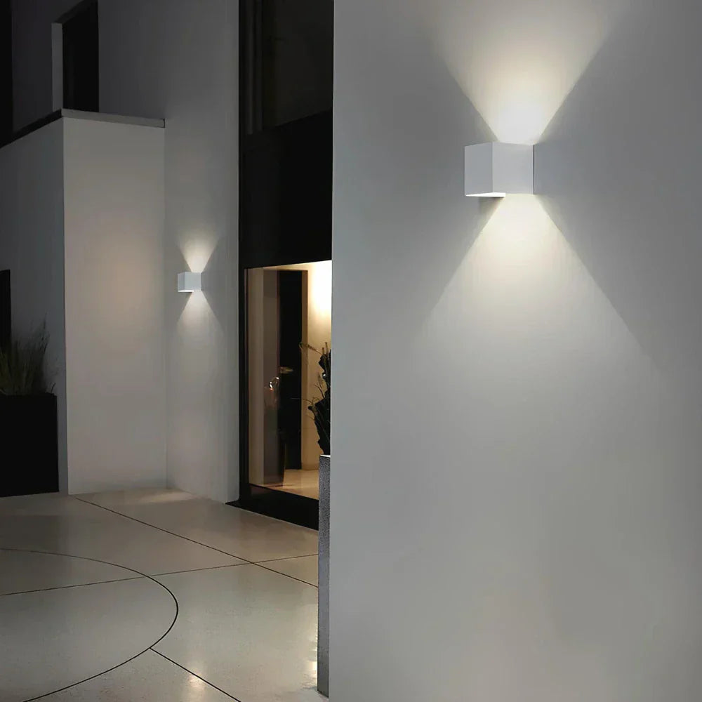Vägglampa Svart Aluminium Justerbar Kub LED Carvallo