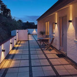 Justerbar LED-vägglampa Carvallo