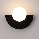 Frosted Globe Smidesjärn Vägglampa Carvallo