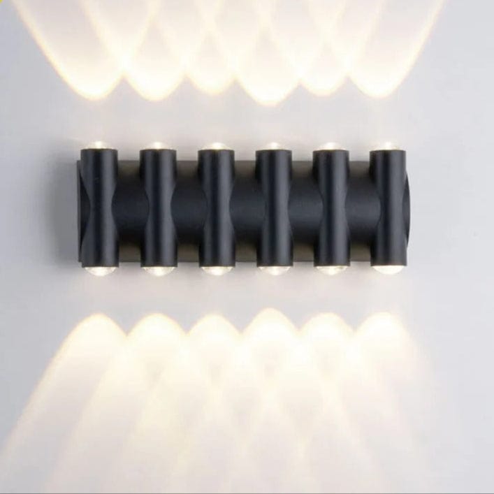 IP68 Vattentät LED Utomhusvägglampa – Hållbar Aluminium Utomhusvägglampa för Trädgård och Veranda, Mångsidiga Storleksalternativ Carvallo