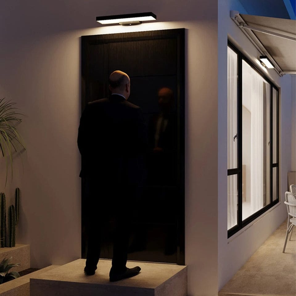 Moderna svarta LED utomhusvägglampor med rörelsesensor och skymning-till-gryning-funktion - Väderbeständig sconce för entré och garage Carvallo