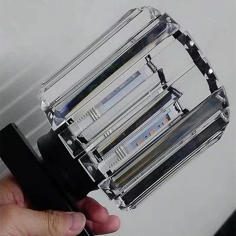 Modern LED Vägglampa Med Kristallackenter - Metallkonstruktion - Justerbar Belysning - Nordisk Stil - Ideal För Vardagsrum - Sovrum - Korridor Carvallo