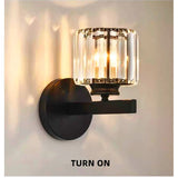Modern LED Vägglampa Med Kristallackenter - Metallkonstruktion - Justerbar Belysning - Nordisk Stil - Ideal För Vardagsrum - Sovrum - Korridor Carvallo