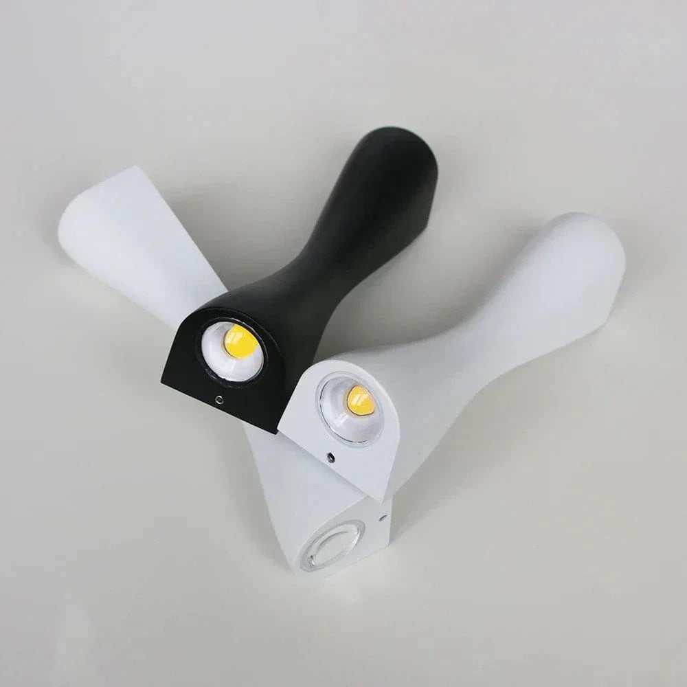 Utomhus LED Vägglampa - Väggmonterad - IP65 Vattentålig - Modern Aluminiumdesign - Idealisk för Veranda och Gårdar Carvallo
