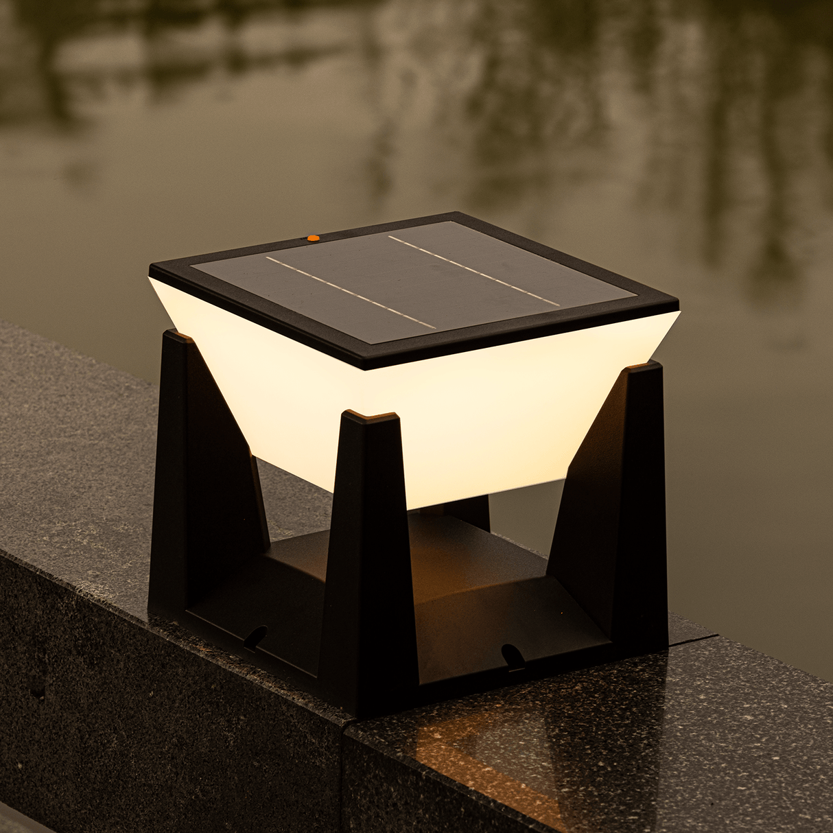 Utomhus Solcellsdriven Modern Trädgårdslampa Carvallo