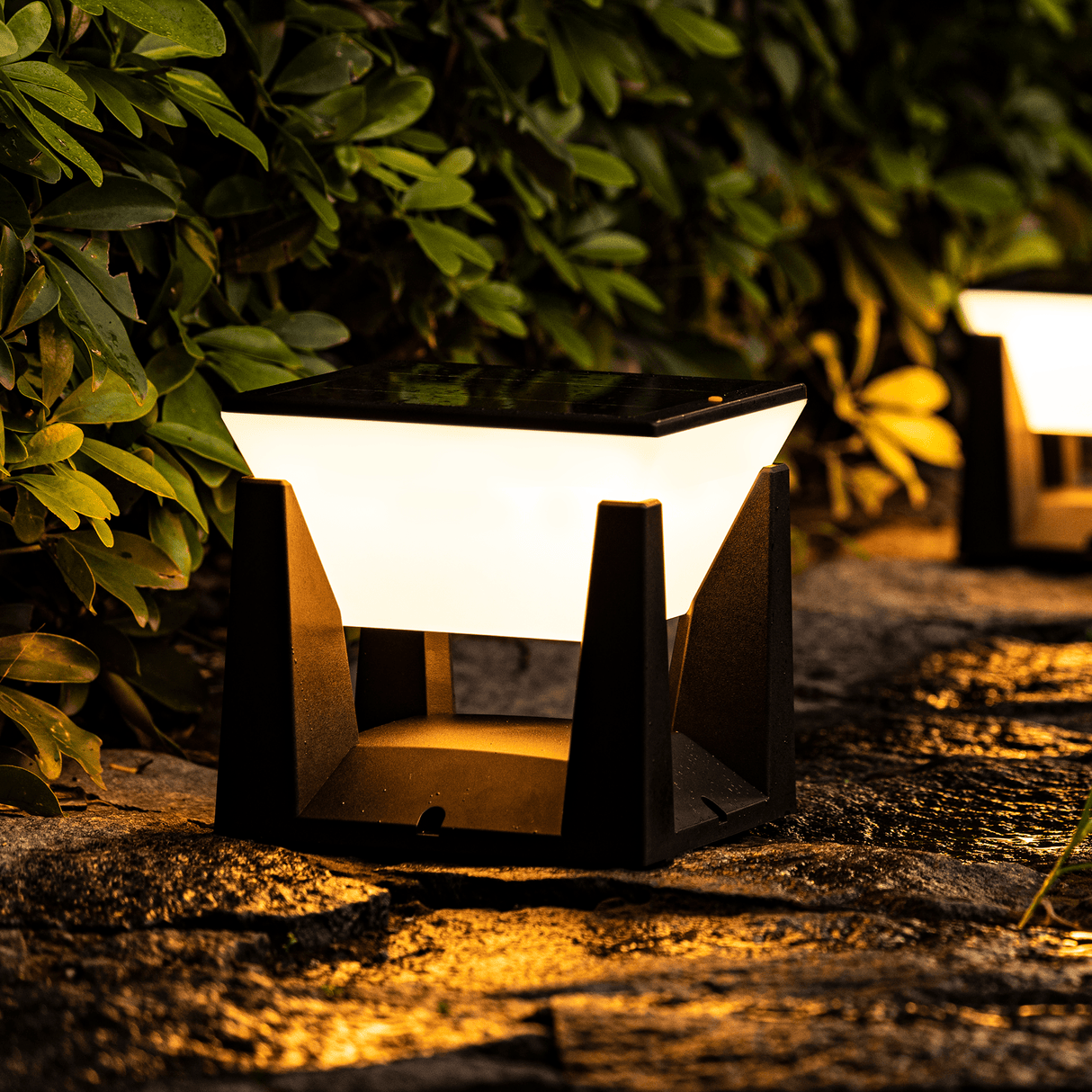 Utomhus Solcellsdriven Modern Trädgårdslampa Carvallo