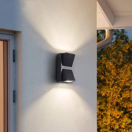 Utomhus Vattentät LED Vägglampa – Modern Aluminium Sconces för Trädgård och Veranda, IP65 Vattentät, 5W och 10W Alternativ Carvallo