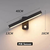 PIR Rörelsesensor Utomhus Vägglampa - Rotterbar Design - IP65 Vattentålig - Varm Vit - Justerbar Längd - Aluminium Och Glas Carvallo