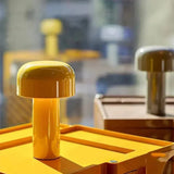 Bärbar LED Bordslampa - Trådlös - Touchkontroll - Uppladdningsbar - Modern Design - Idealiskt För Sängbord eller Skrivbordsanvändning Carvallo