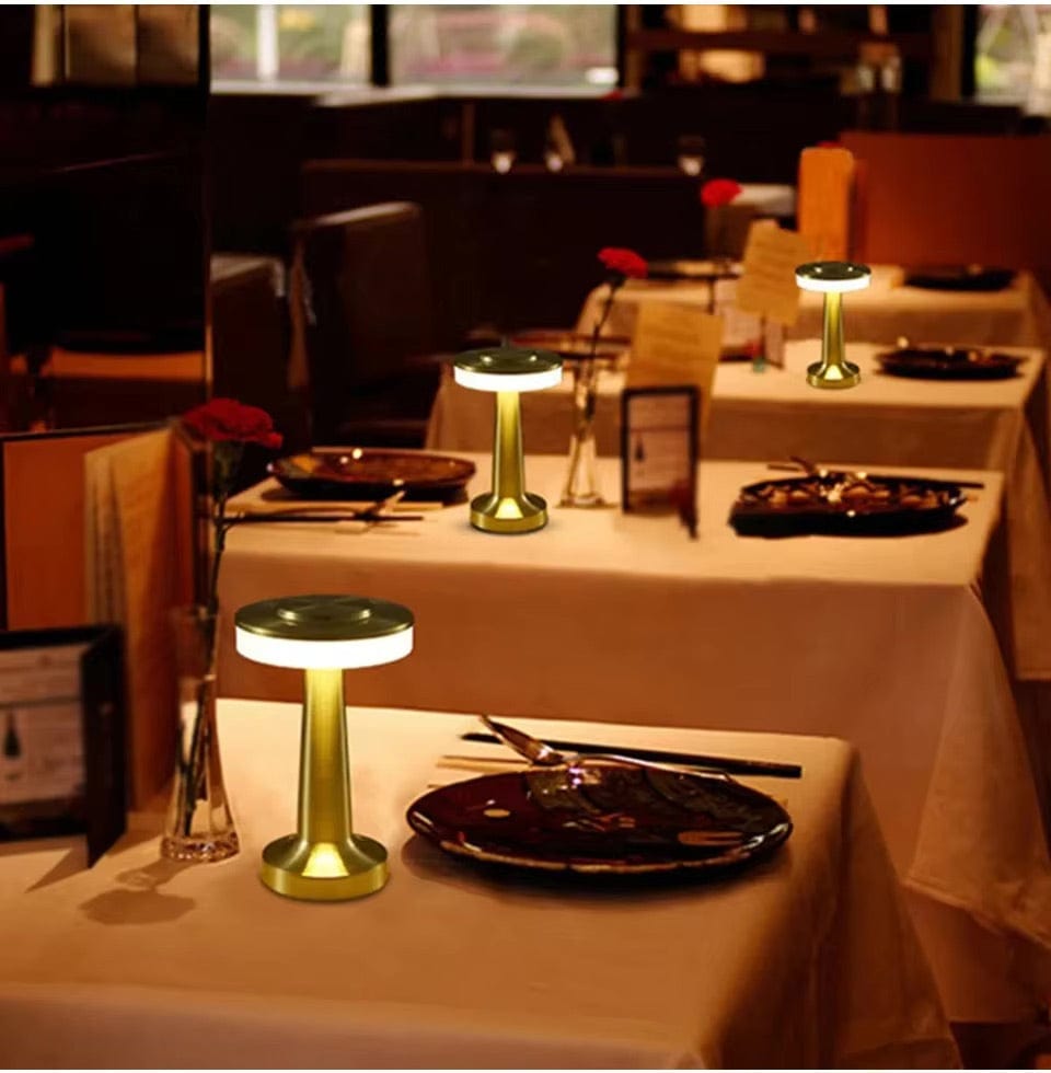 Laddningsbar LED Bordslampa – Sladdlös - Touch Dimming - Modern Design - 3 Färgtemperaturer - Bärbar För Inomhus/Uteanvändning Carvallo