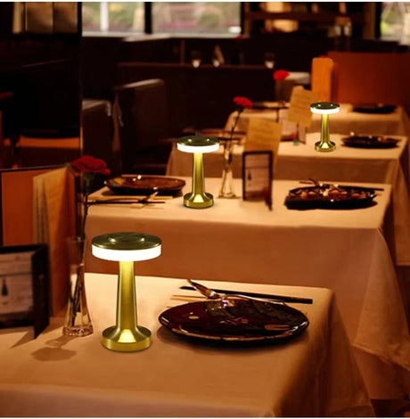 Laddningsbar LED Bordslampa – Sladdlös - Touch Dimming - Modern Design - 3 Färgtemperaturer - Bärbar För Inomhus/Uteanvändning Carvallo