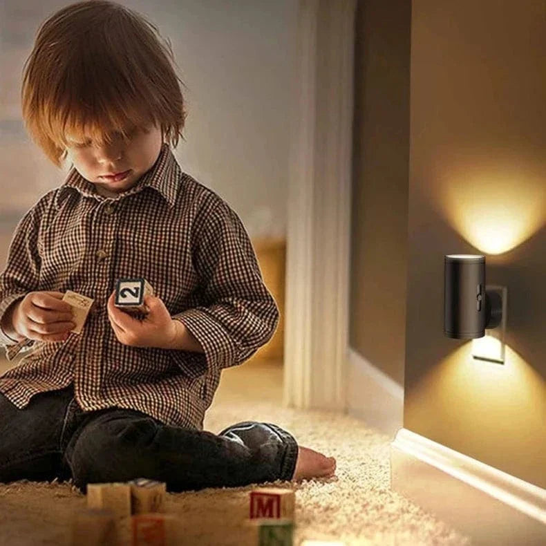 Fjärrkontroll Plug-In LED Vägg Nattlampa Carvallo