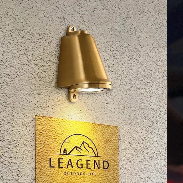 Retro Aluminium Vägglampa – LED Vägglampa i Silver eller Guld för Konstutställningar och Dekorativa Utrymmen Carvallo