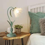 Vintage fransk stil blomma bordslampa med metallbas Carvallo