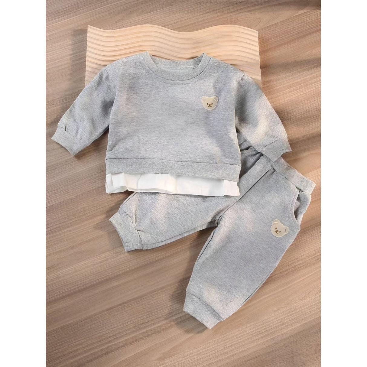 Cozy Cubs - Unisex-Babybjörnar Passande Set för Spädbarn - Tvådelat Set - Tröja och Byxor Carvallo