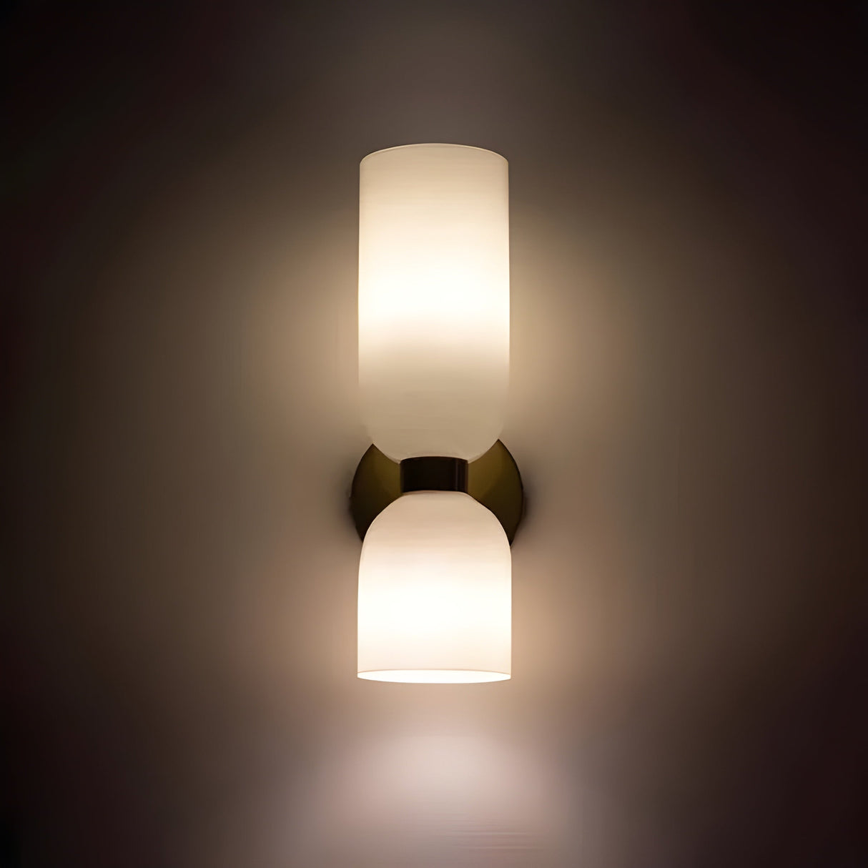 LED-vägglampa med dubbelt huvud – Nordisk design, varmt ljus för boende- och arbetsområden Carvallo