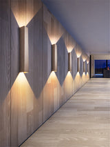 Carvallo Modern Utvändig Vägglampa | Elegant Design | LED med 3 Ljuskällor | Högkvalitativt Metallhus Carvallo