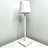 Modern trådlös bordslampa | 15" uppladdningsbar LED | Beröringsljusstyrning | Elegant design i 10 färger Carvallo