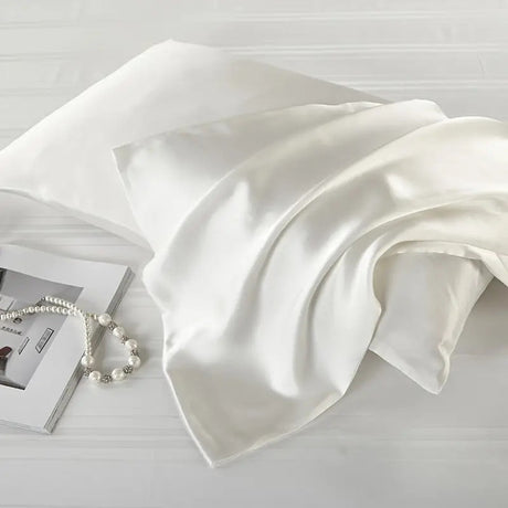 Carvallo – Lyxig Silk Pillowcase Set för Strålande Hud & Hälsosamt Hår Carvallo