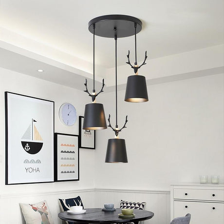 3-ljus Renhorn Design LED Klassisk Kandelaber Hängande Lampa Carvallo